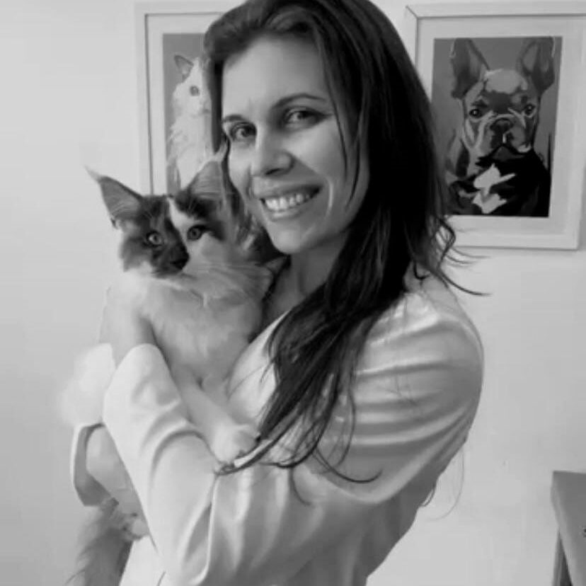 Dra Amanda Machado